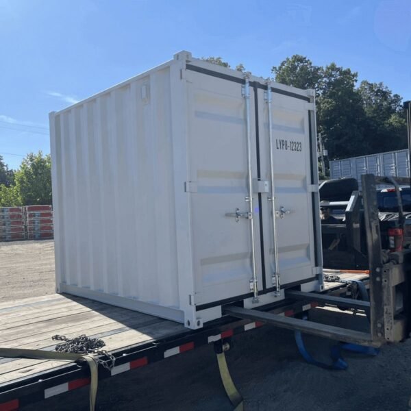 8ft Shipping Container – Compact & Secure Storage Solution